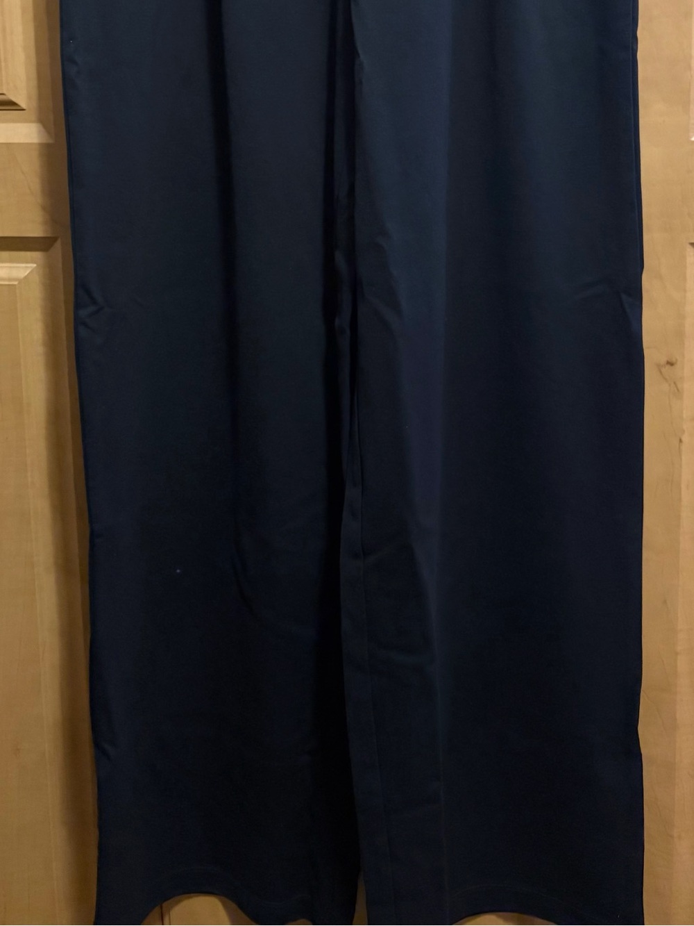 Max Studio Size L Wide Leg Dress Pants Black New with Tags. MSRP $118 - Picture 2 of 6